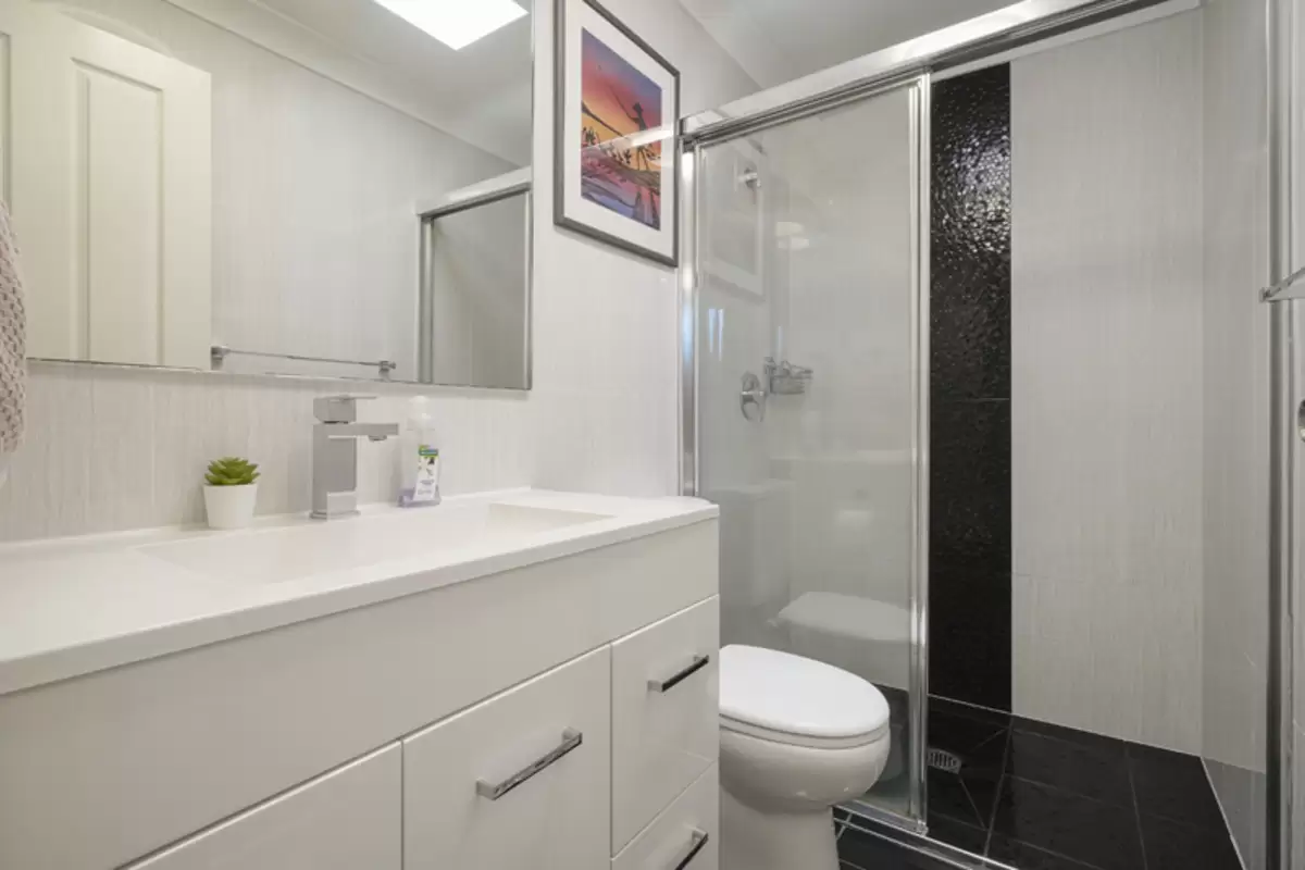 5/139 Georges River Road, Croydon Park Sold by Rich & Oliva - image 8
