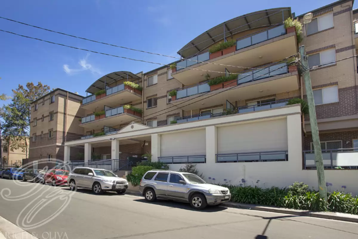 49/12 West Street, Croydon Sold by Rich & Oliva - image 2