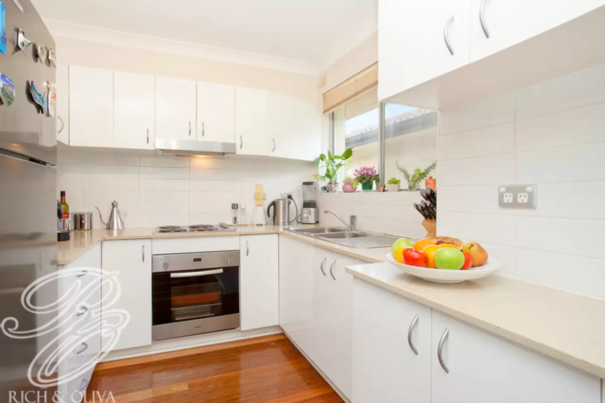 5/23-24 Etonville Parade, Croydon Sold by Rich & Oliva - image 2
