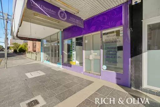 138A Liverpool, Enfield Leased by Rich & Oliva
