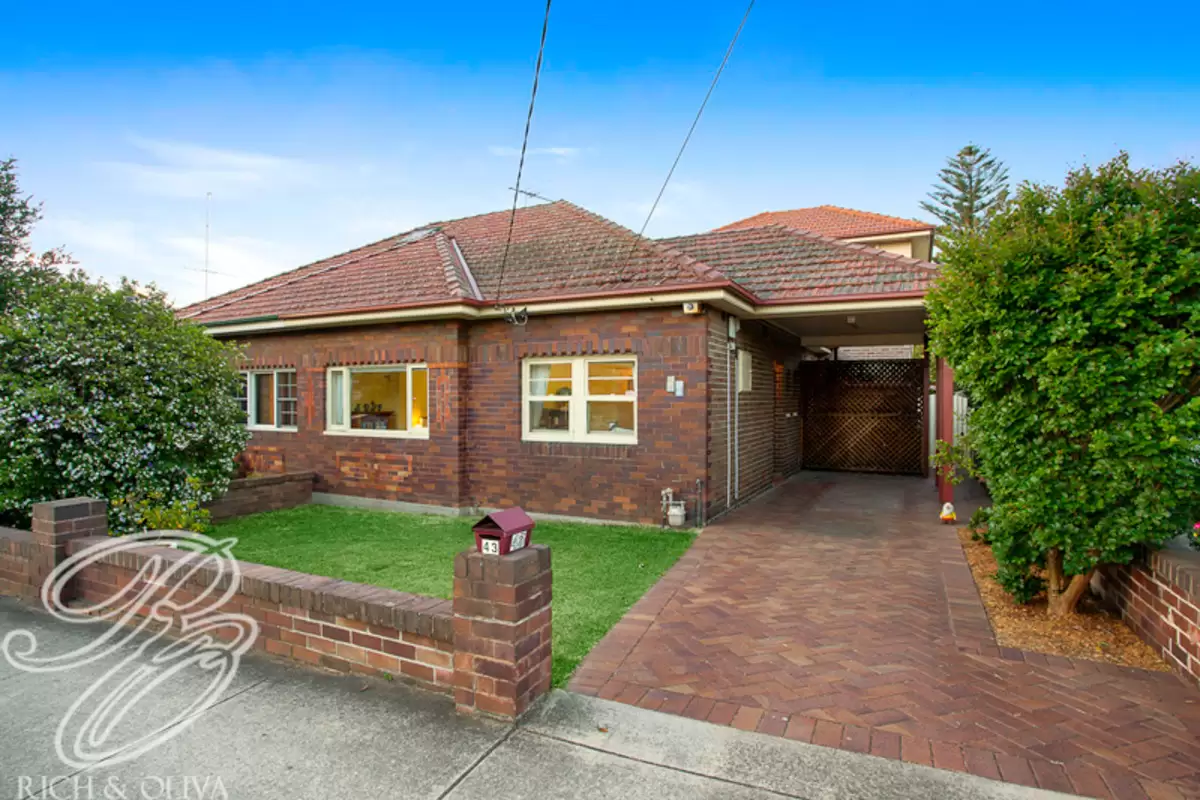 43 Royce Avenue, Croydon Sold by Rich & Oliva - image 1