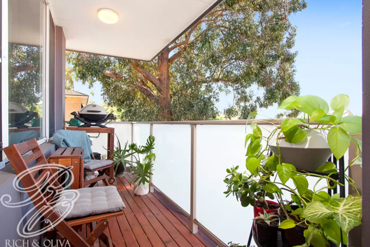6/6 Dunmore Street, Croydon Park Sold by Rich & Oliva - image 5