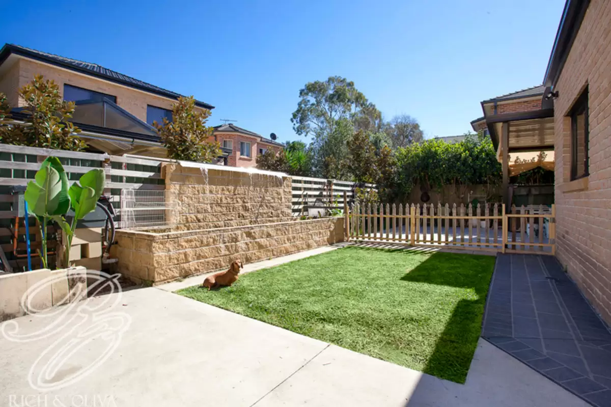 65 Hampton Street, Croydon Park Sold by Rich & Oliva - image 5