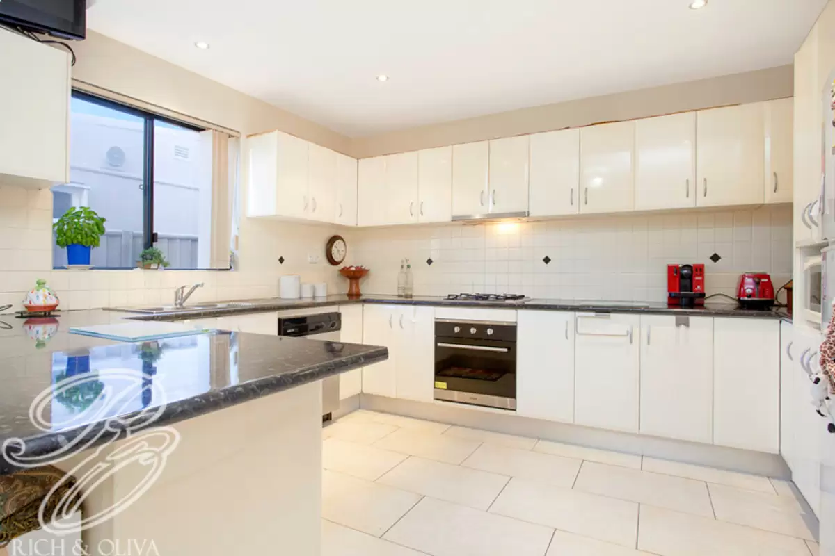 2 Adam Street, Campsie Sold by Rich & Oliva - image 3