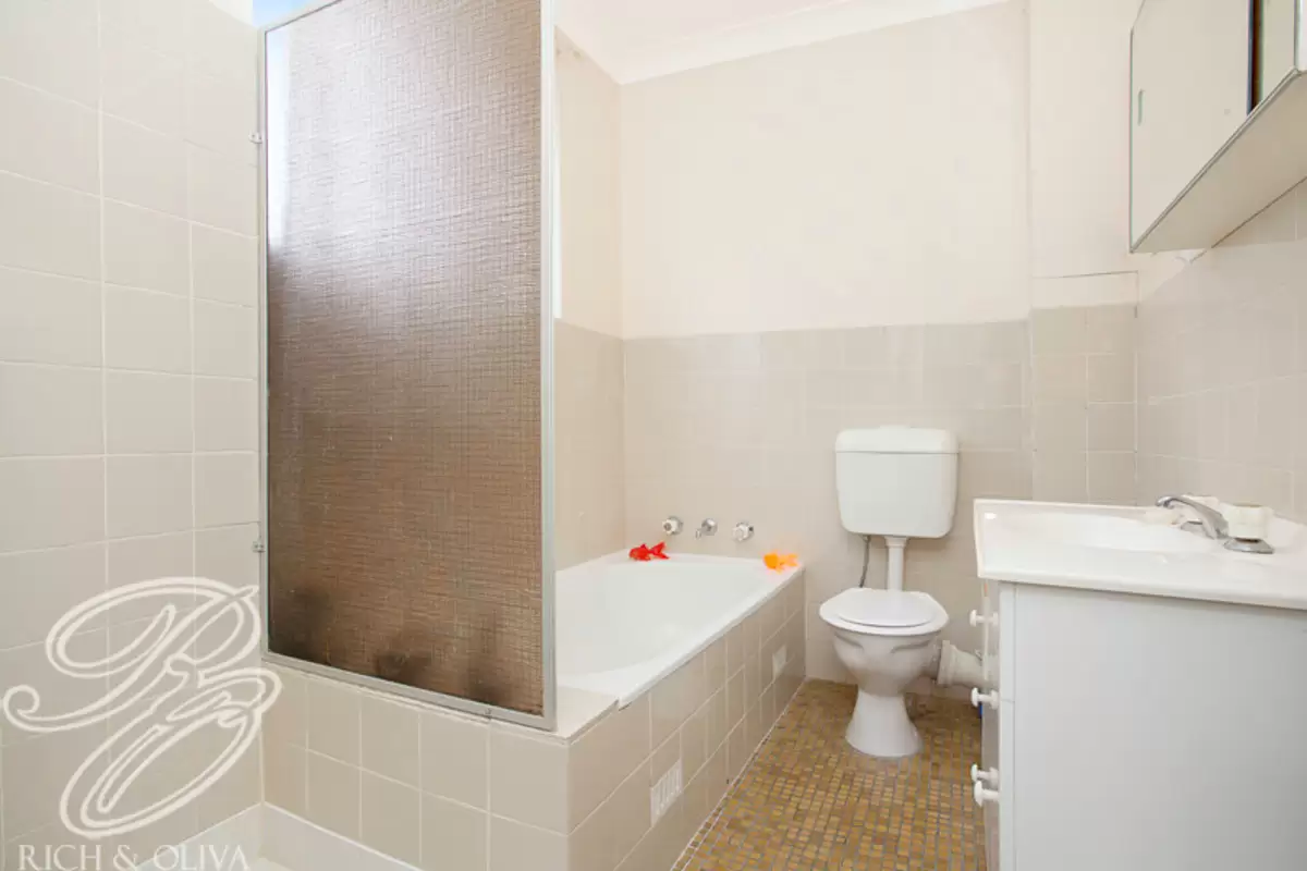 9/243 Georges River Rd (Entry Via Rose St), Croydon Park Sold by Rich & Oliva - image 6