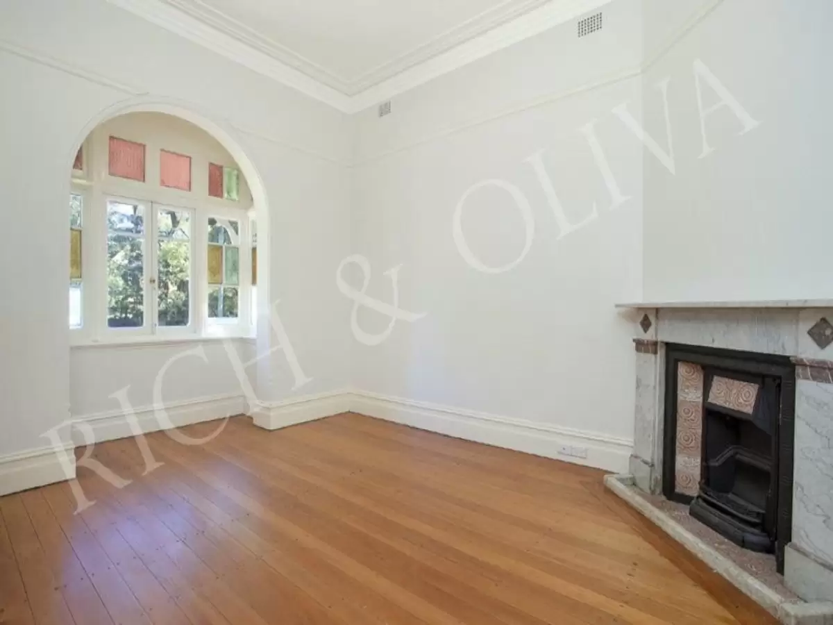 1/310 Burwood Road, Burwood Leased by Rich & Oliva - image 3