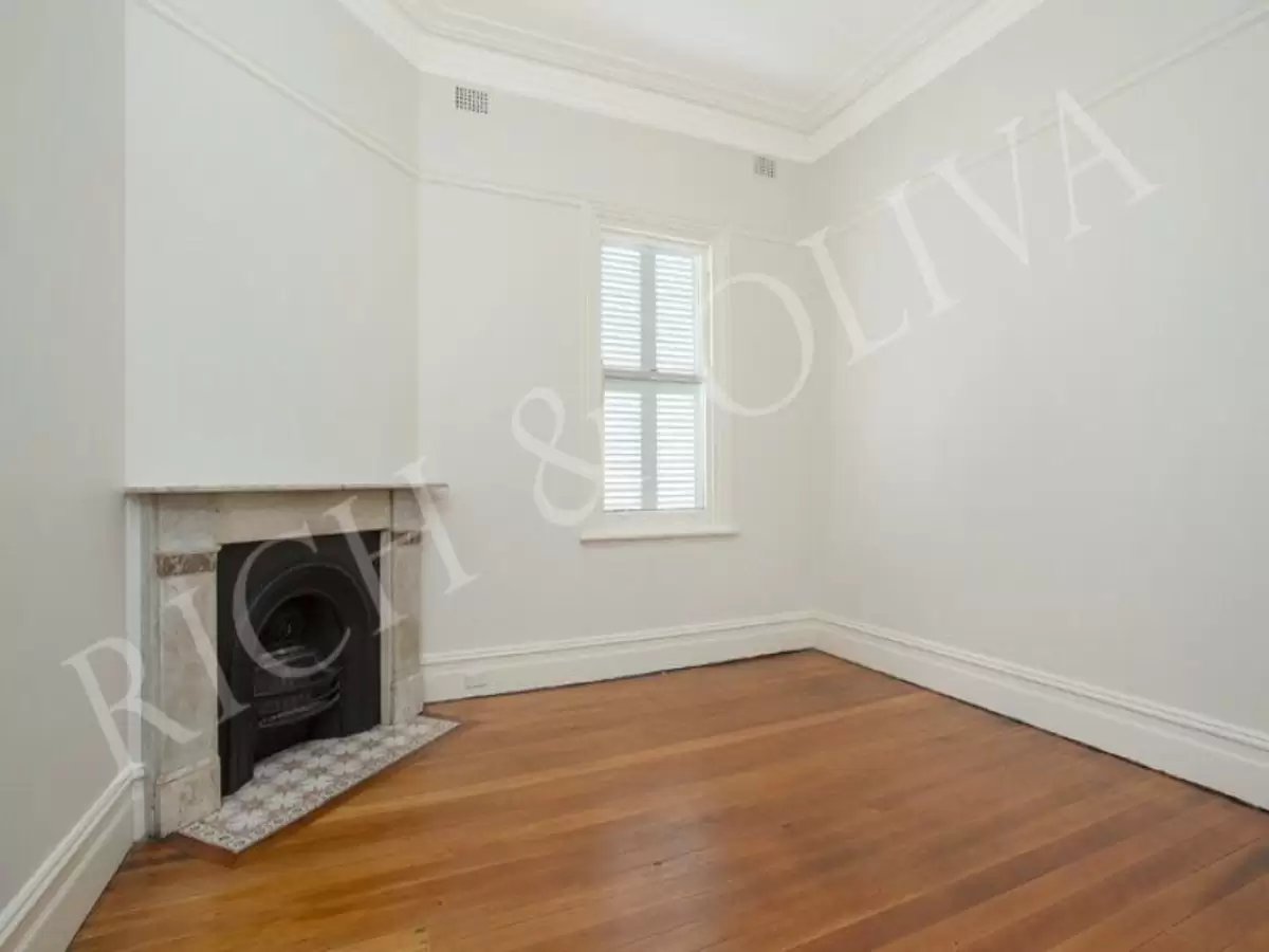 1/310 Burwood Road, Burwood Leased by Rich & Oliva - image 4