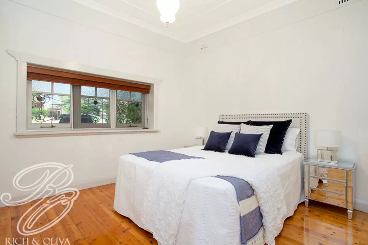 46 Acton Street, Croydon Sold by Rich & Oliva - image 5