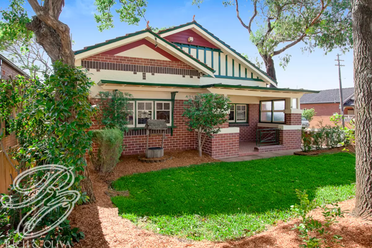 46 Acton Street, Croydon Sold by Rich & Oliva - image 1