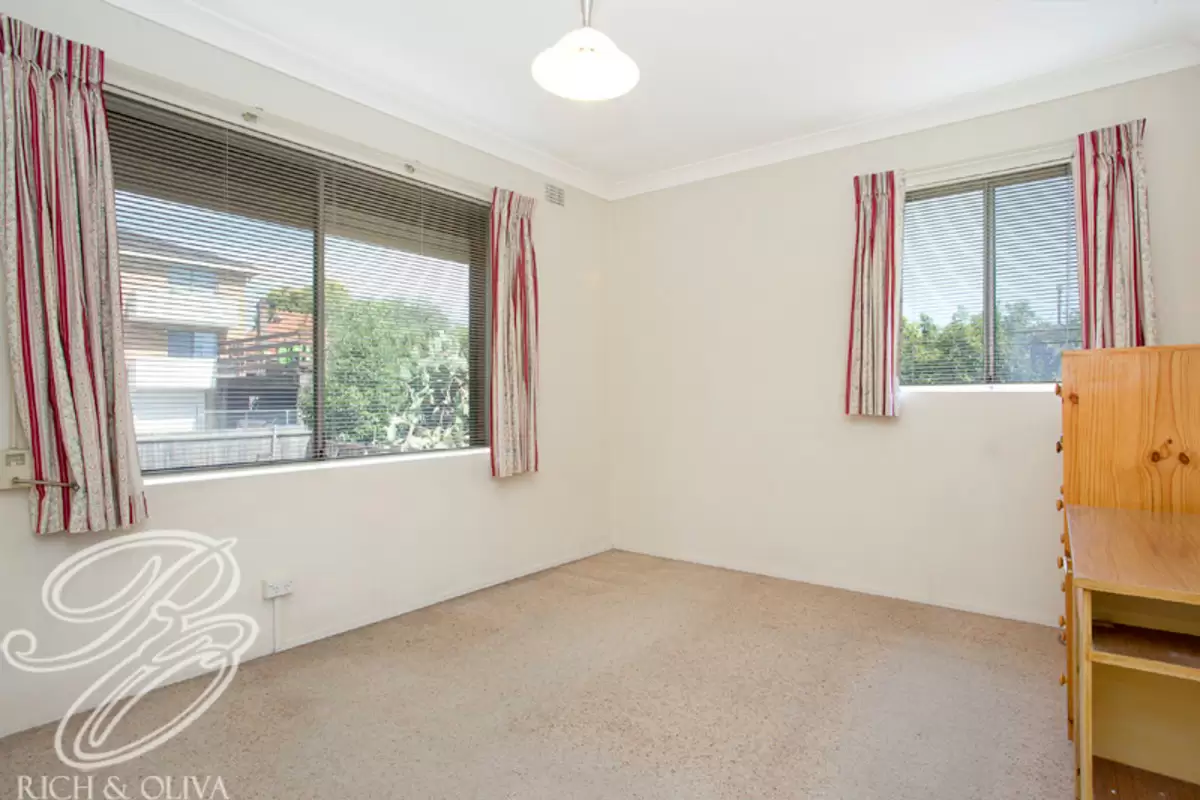 3/41 Carlisle Street, Ashfield Sold by Rich & Oliva - image 4