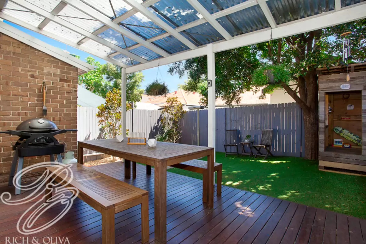 25 Holborow Street, Croydon Sold by Rich & Oliva - image 10