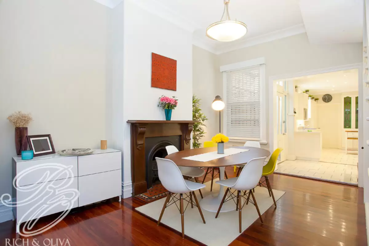 56 Illawarra Road, Marrickville Sold by Rich & Oliva - image 4