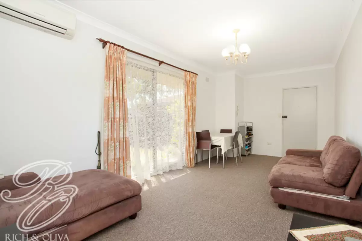 8/74 Brighton Avenue, Croydon Park Sold by Rich & Oliva - image 2