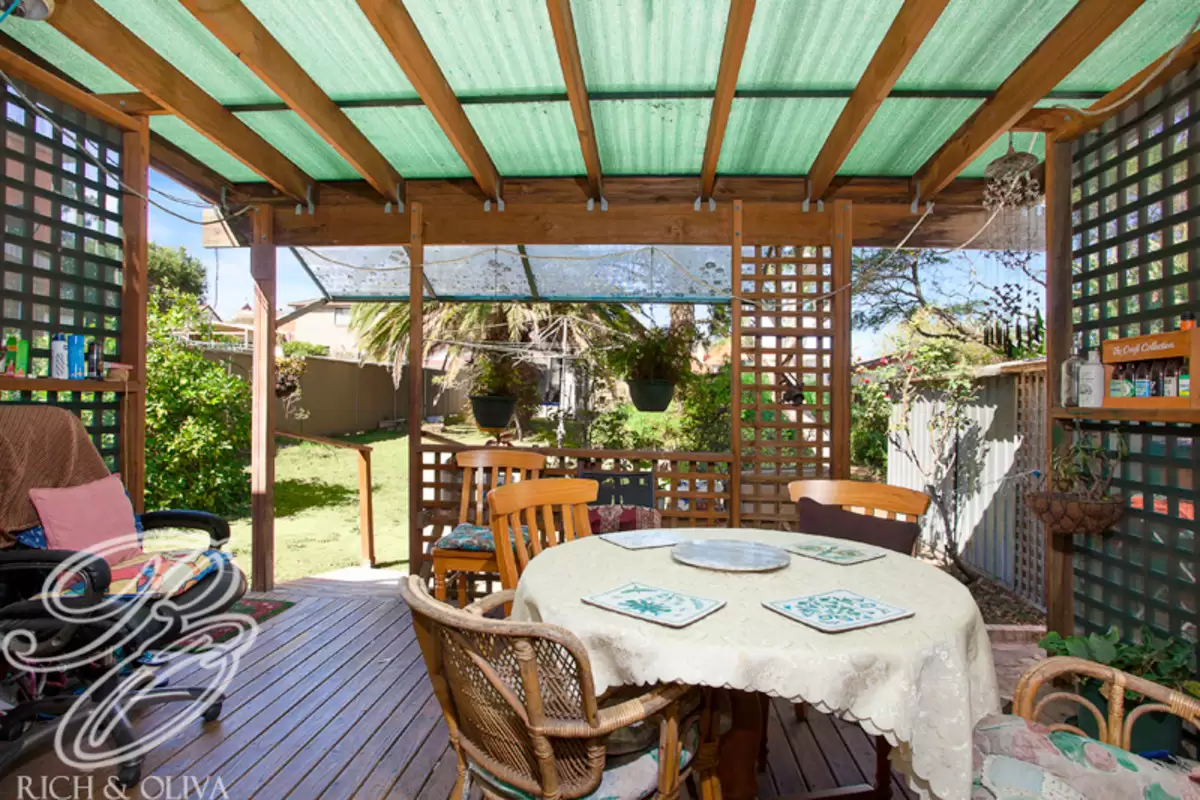 Enfield Sold by Rich & Oliva - image 5