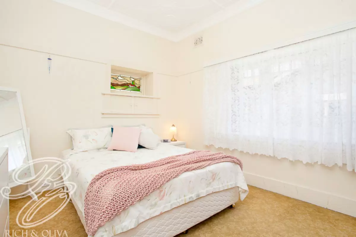 3 Cheviot Street, Ashbury Sold by Rich & Oliva - image 5