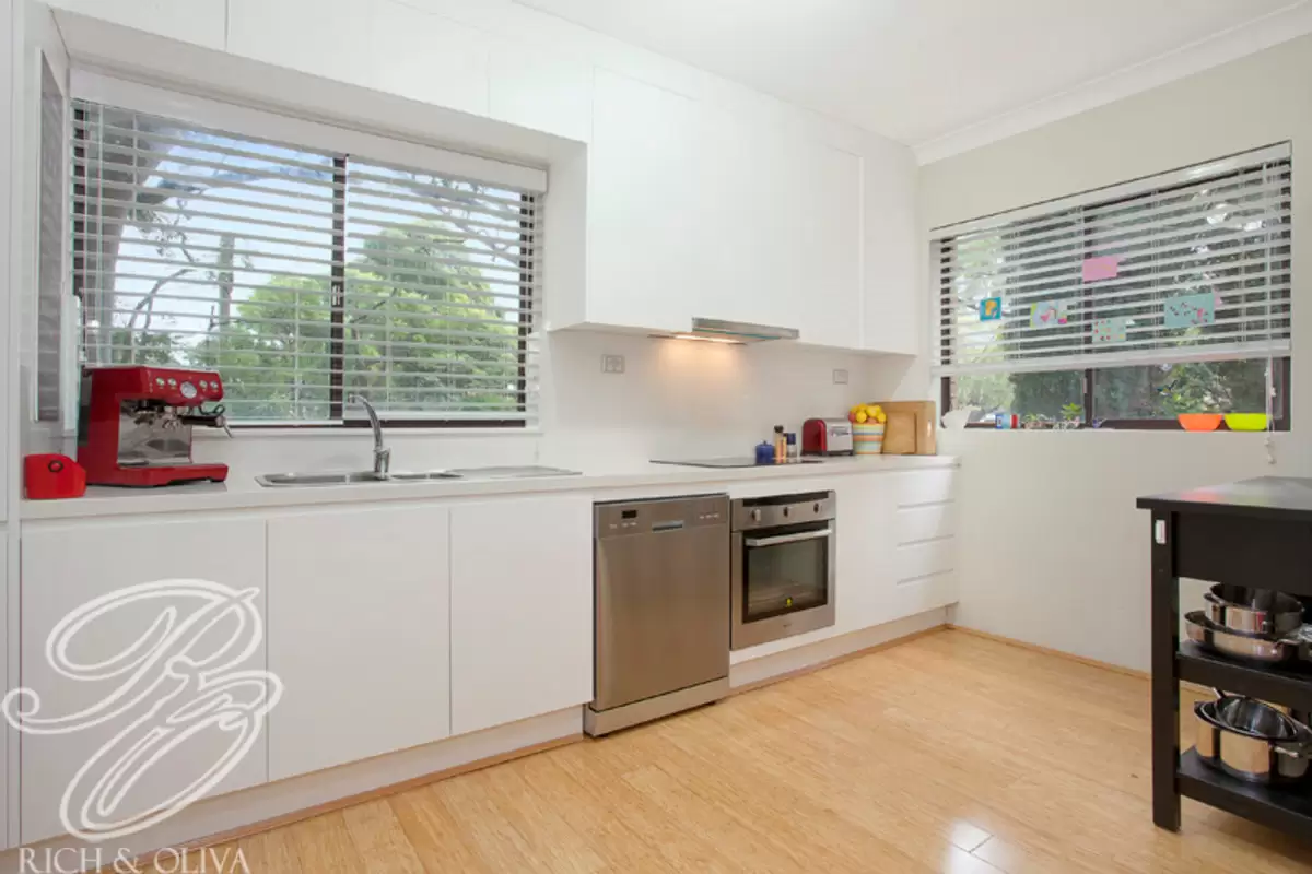 2/3-5 The Avenue, Ashfield Sold by Rich & Oliva - image 4