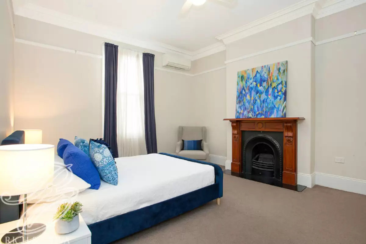 15 College Street, Croydon Sold by Rich & Oliva - image 8