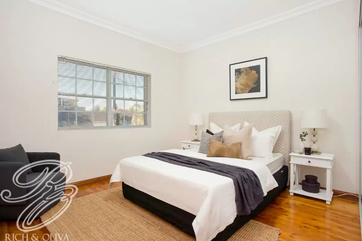 11 Armstrong Street, Ashfield Sold by Rich & Oliva - image 11