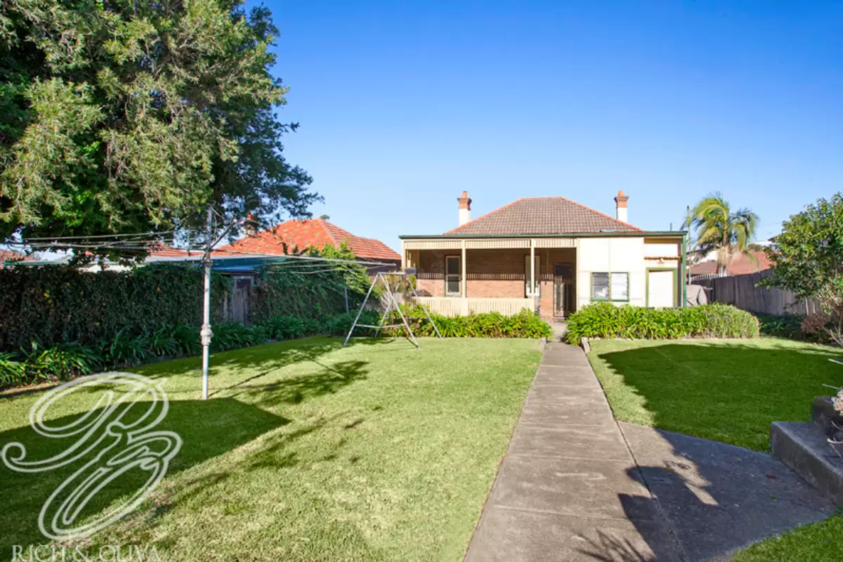 14 Tennyson Street, Enfield Sold by Rich & Oliva - image 11