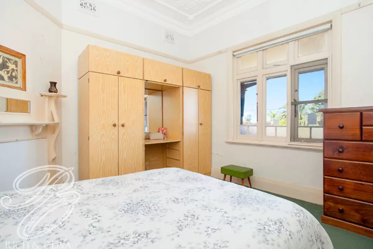 14 Tennyson Street, Enfield Sold by Rich & Oliva - image 7