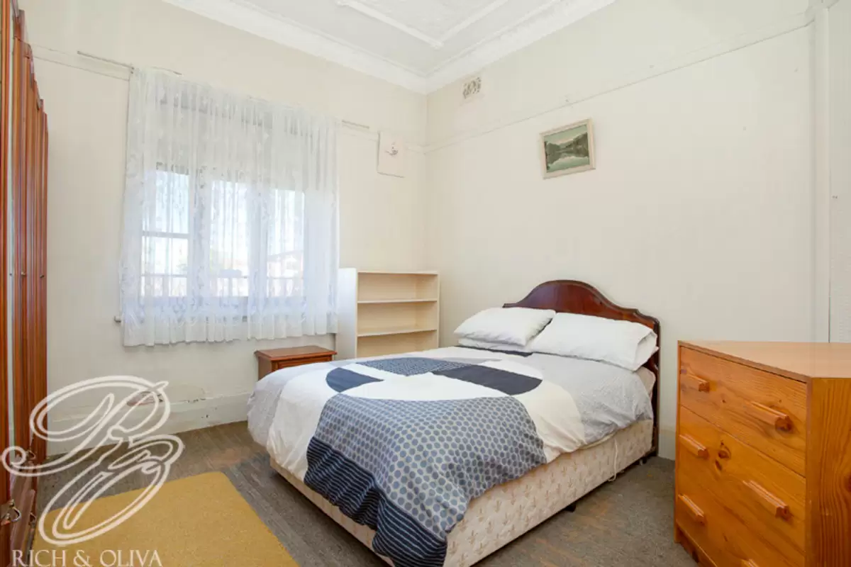 14 Tennyson Street, Enfield Sold by Rich & Oliva - image 6