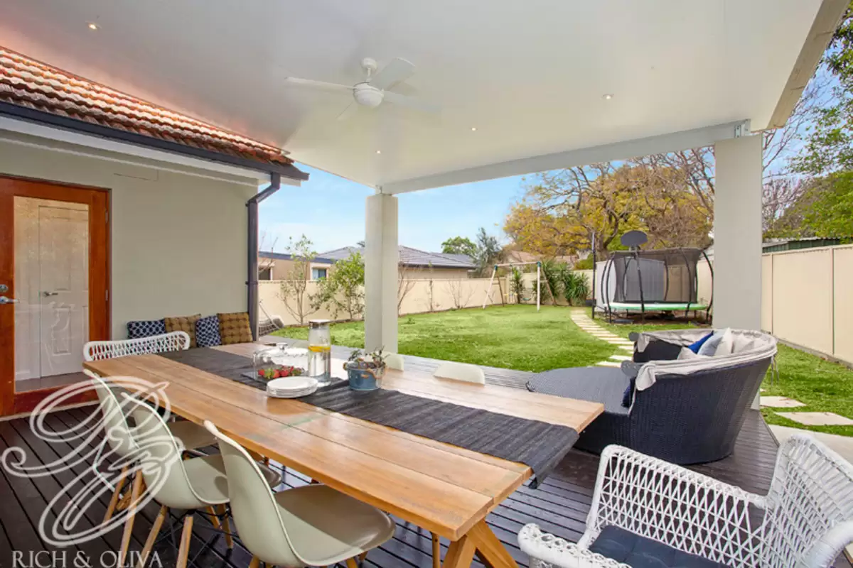 152 Cosgrove Road, Belfield Sold by Rich & Oliva - image 1