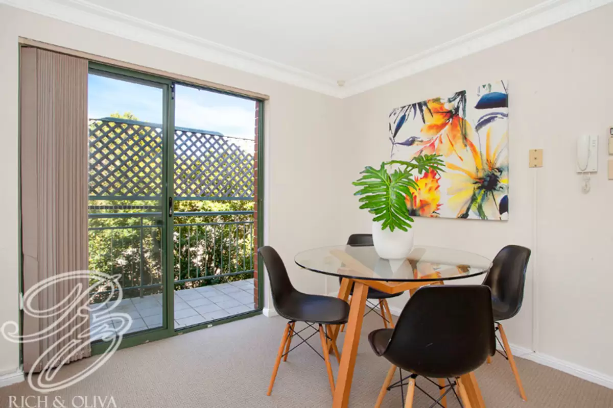 9/8 Rochester Street, Homebush Sold by Rich & Oliva - image 3