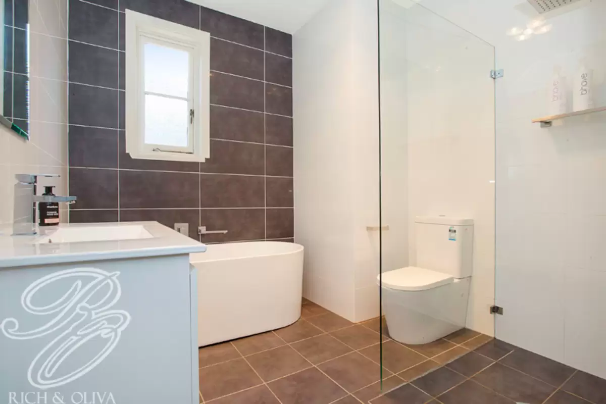 225 Norton Street, Croydon Sold by Rich & Oliva - image 6
