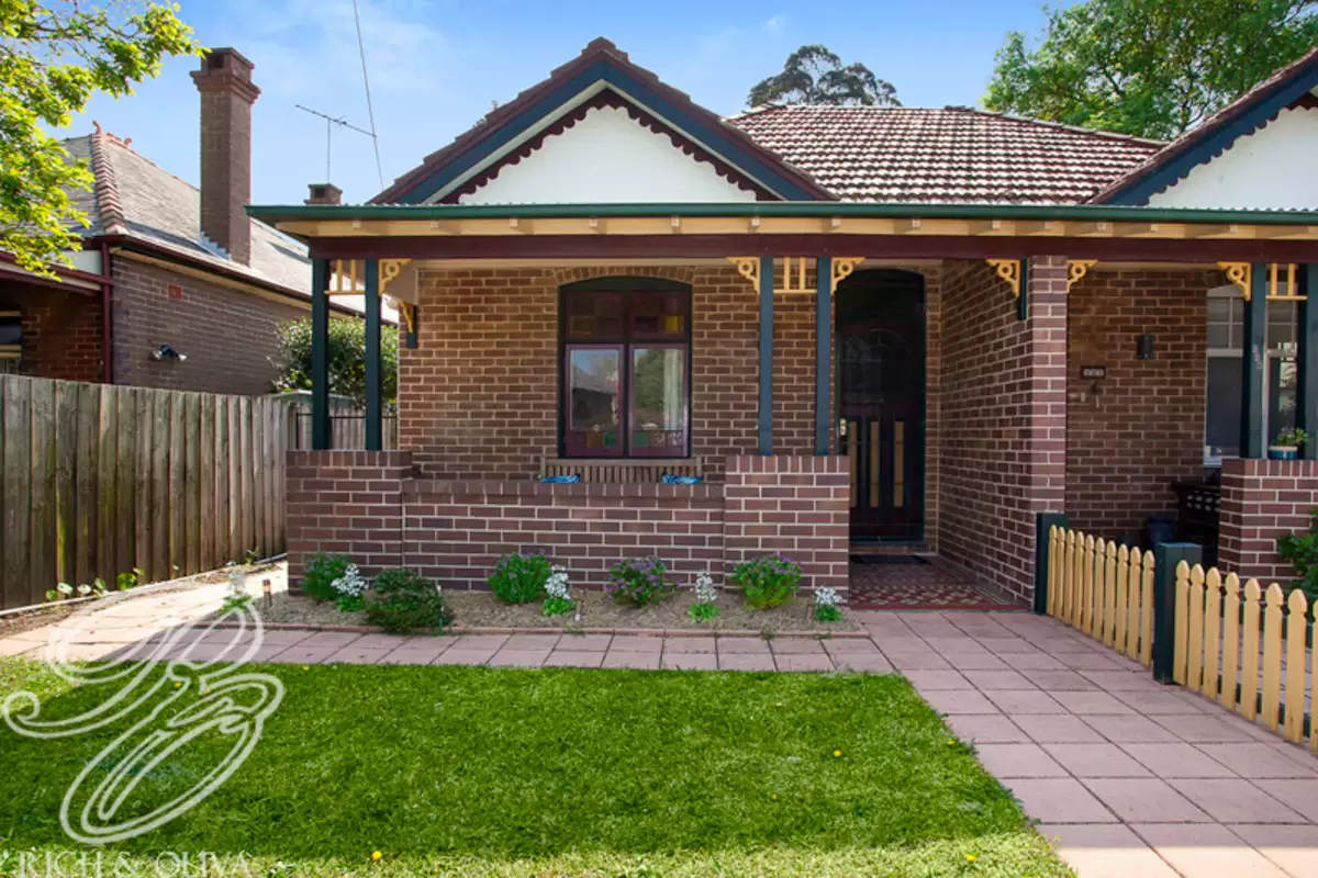 225 Norton Street, Croydon Sold by Rich & Oliva - image 1