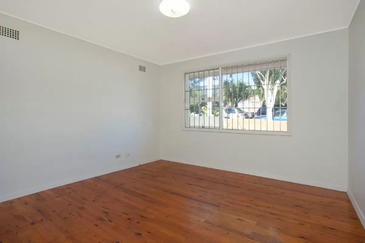 9 Minnie Street, Belmore Sold by Rich & Oliva - image 5