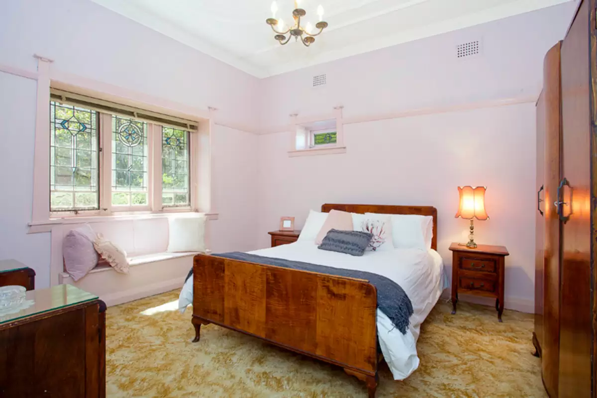 6 Leith Street, Ashbury Sold by Rich & Oliva - image 9
