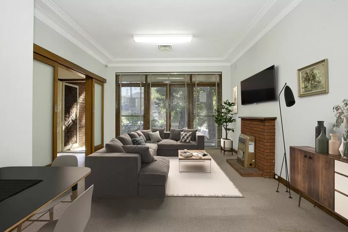 2A Ireland Street, Burwood Sold by Rich & Oliva - image 1
