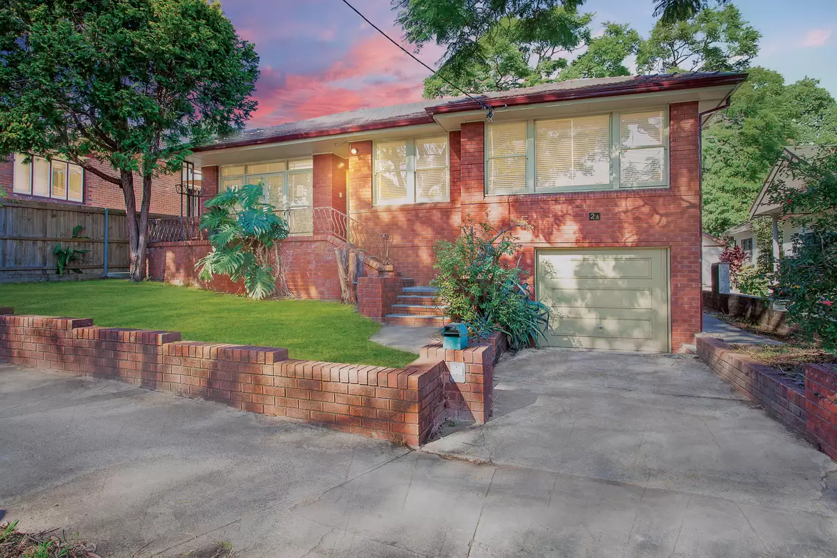 2A Ireland Street, Burwood Sold by Rich & Oliva - image 2