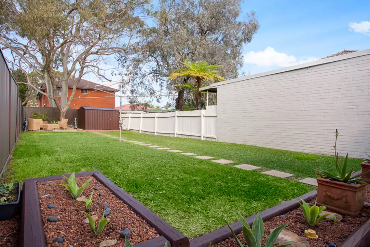 30 Dunmore Street, Croydon Park Sold by Rich & Oliva - image 2