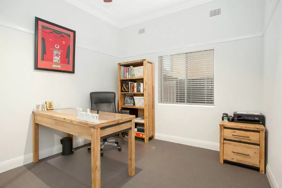 30 Dunmore Street, Croydon Park Sold by Rich & Oliva - image 8