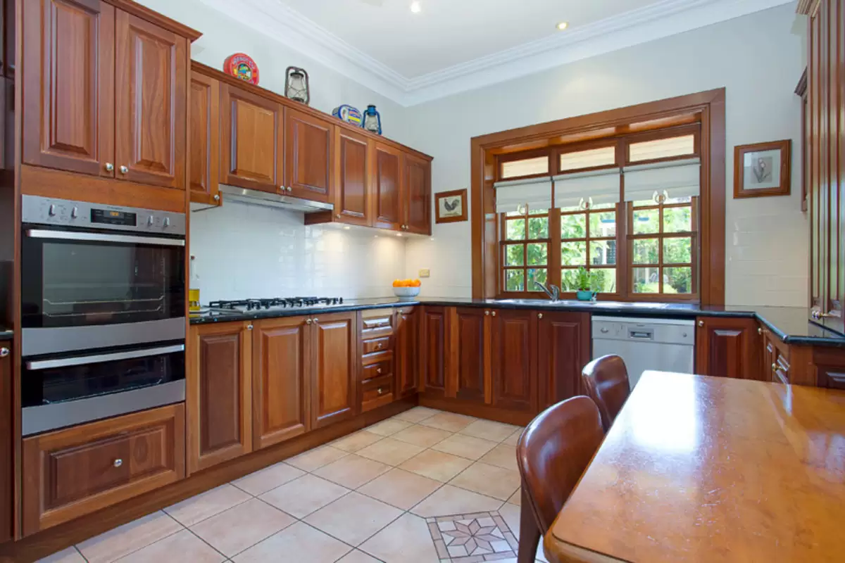 36 Wetherill Street, Croydon Sold by Rich & Oliva - image 5