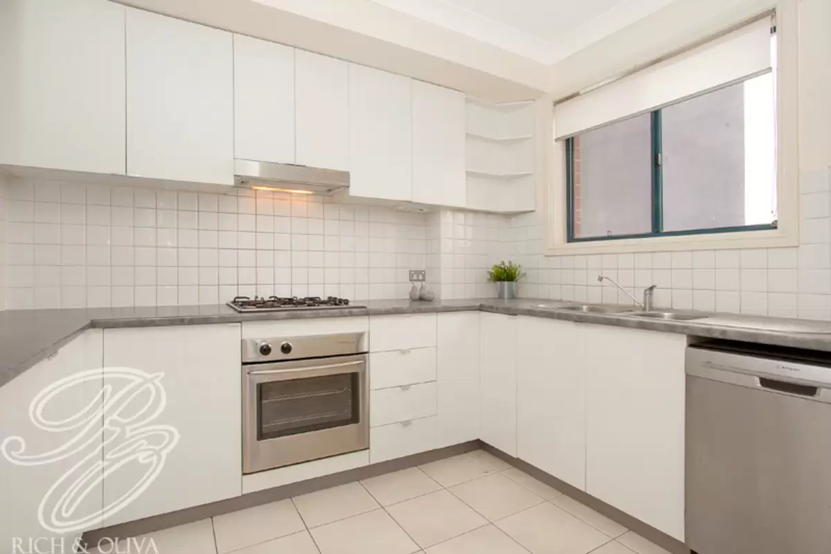 11/338 Canterbury Road, Canterbury Sold by Rich & Oliva - image 3