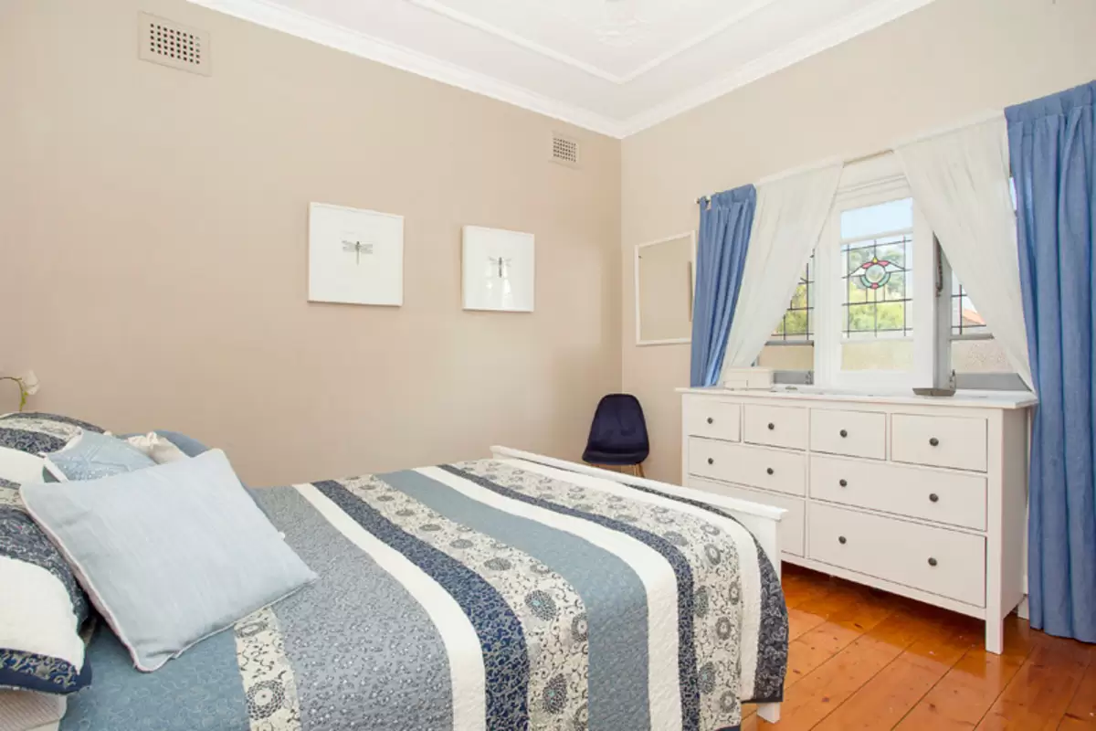 4 Birriwa Avenue, Belfield Sold by Rich & Oliva - image 5