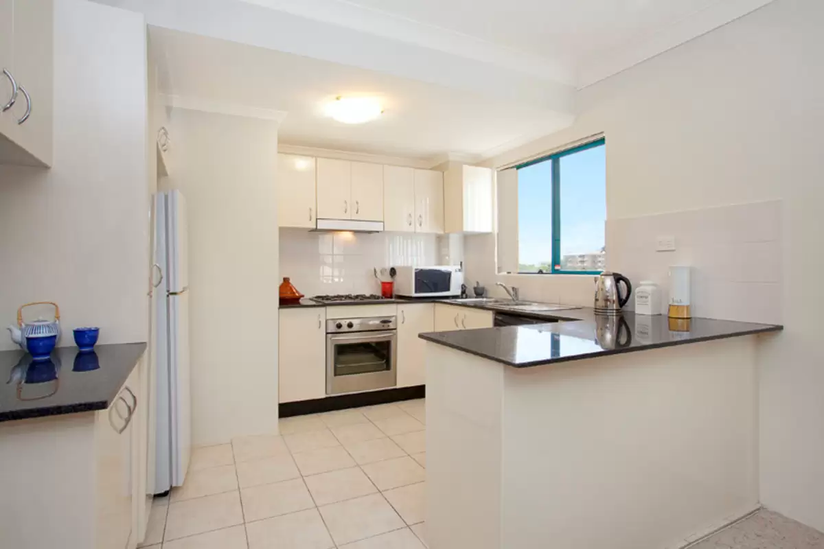 9/15 Carilla Street, Burwood Sold by Rich & Oliva - image 3