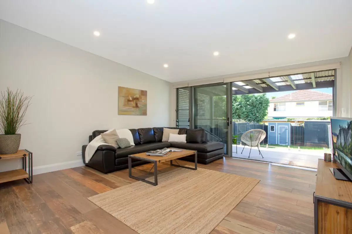 65 Croydon Road, Croydon Sold by Rich & Oliva - image 3