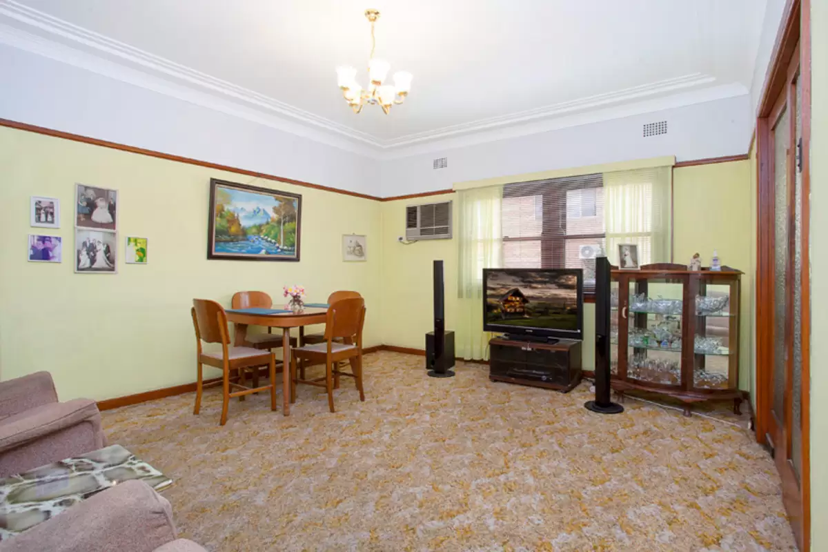 14 Stanley, Croydon Park Sold by Rich & Oliva - image 4