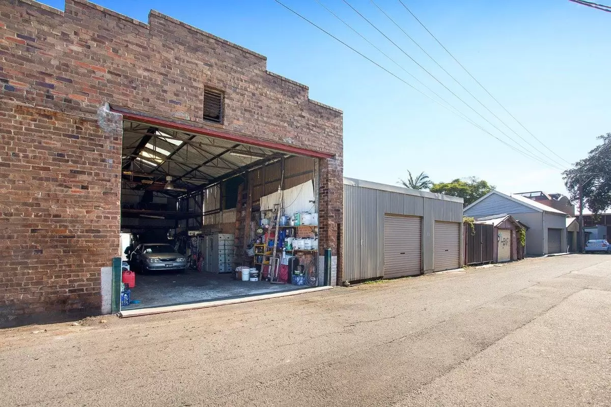 5 Henry Street, Leichhardt Sold by Rich & Oliva - image 3