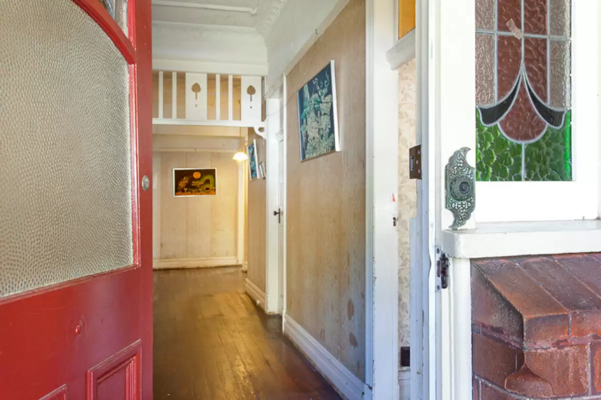 23 Wyalong Street, Burwood Sold by Rich & Oliva - image 2