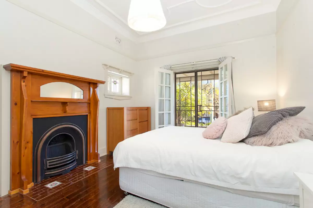 194 Queen Stt, Ashfield Sold by Rich & Oliva - image 6