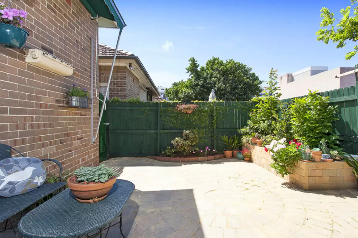 14 Lapish Avenue, Ashfield Sold by Rich & Oliva - image 9