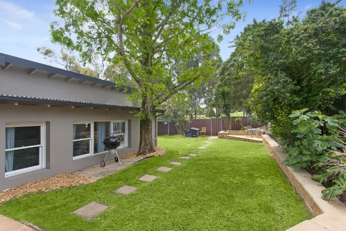 27 Fifth Street, Ashbury Sold by Rich & Oliva - image 2