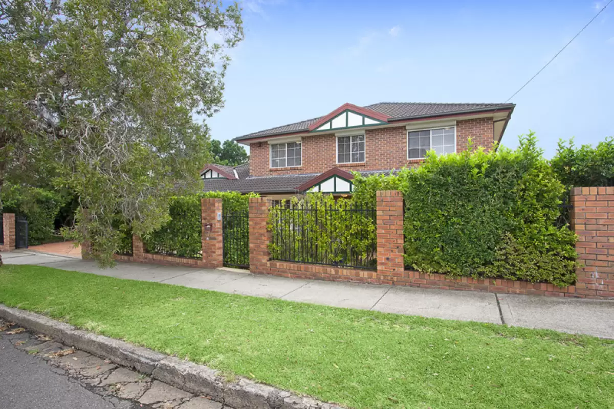 65A Hay Street, Ashbury Sold by Rich & Oliva - image 2