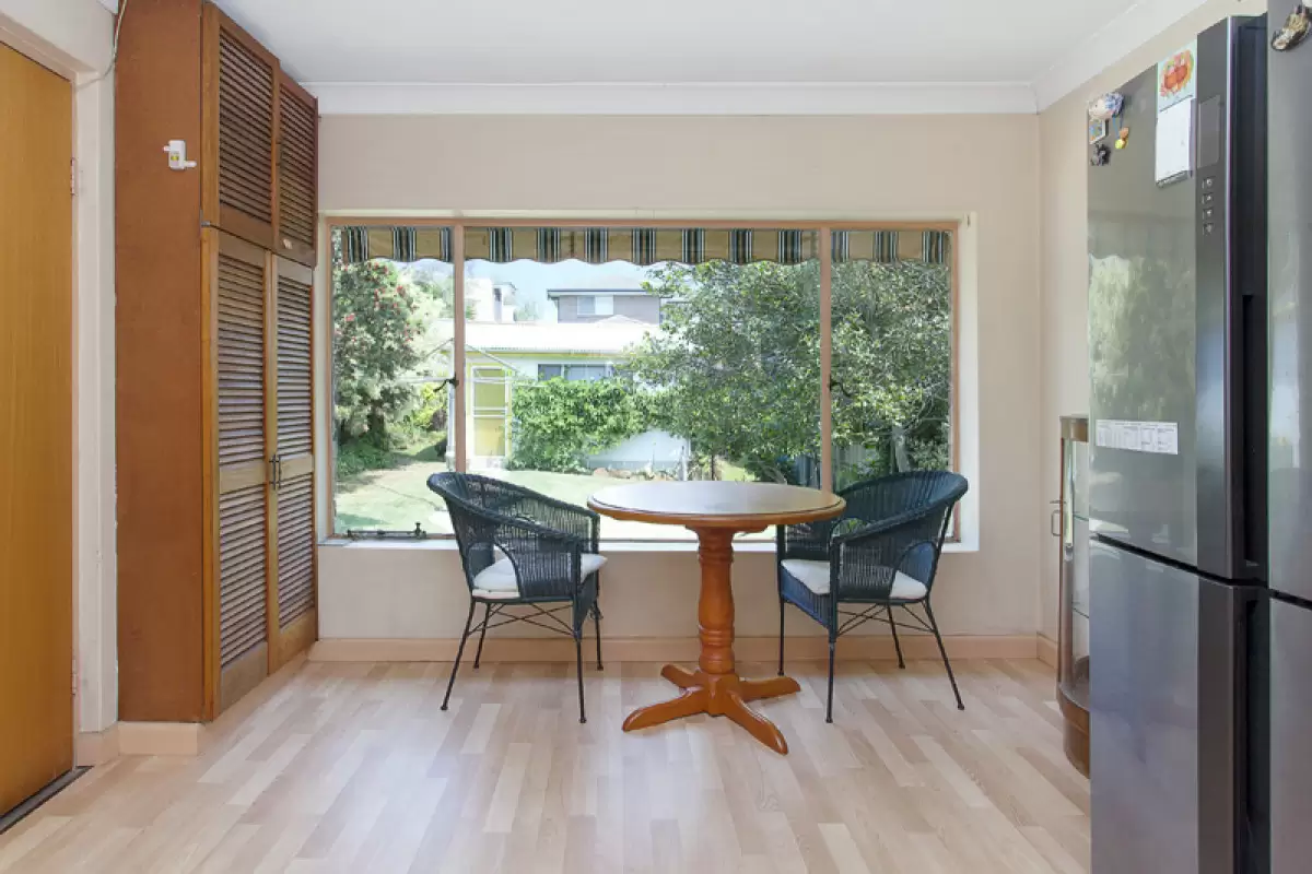 10 Allibone Street, Ashbury Sold by Rich & Oliva - image 7
