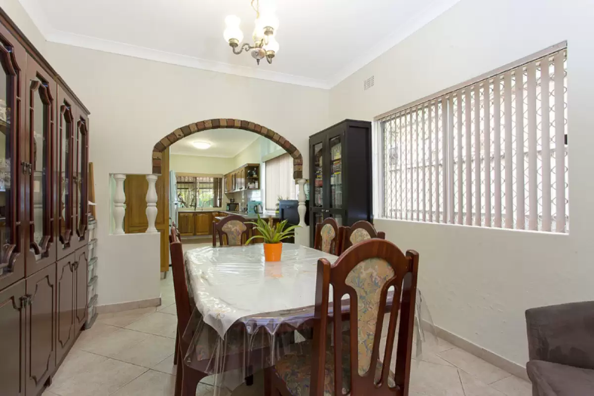 13 Clyde Street, Croydon Park Sold by Rich & Oliva - image 5