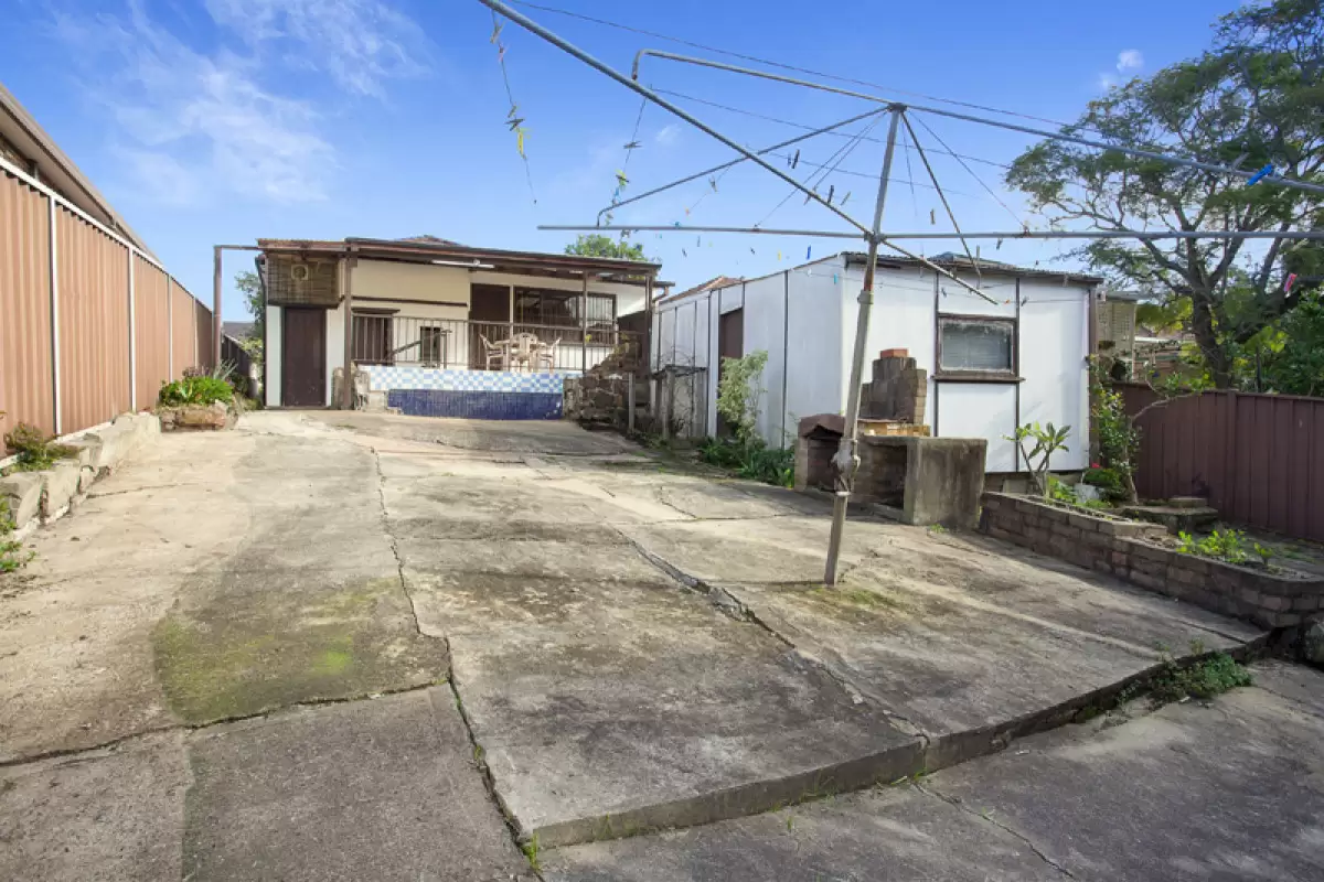 32 Berna Street, Canterbury Sold by Rich & Oliva - image 8